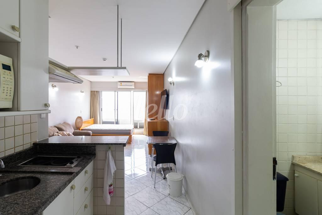 COZINHA de Apartamento à venda, Padrão com 28 m², 1 quarto e 1 vaga em Perdizes - São Paulo