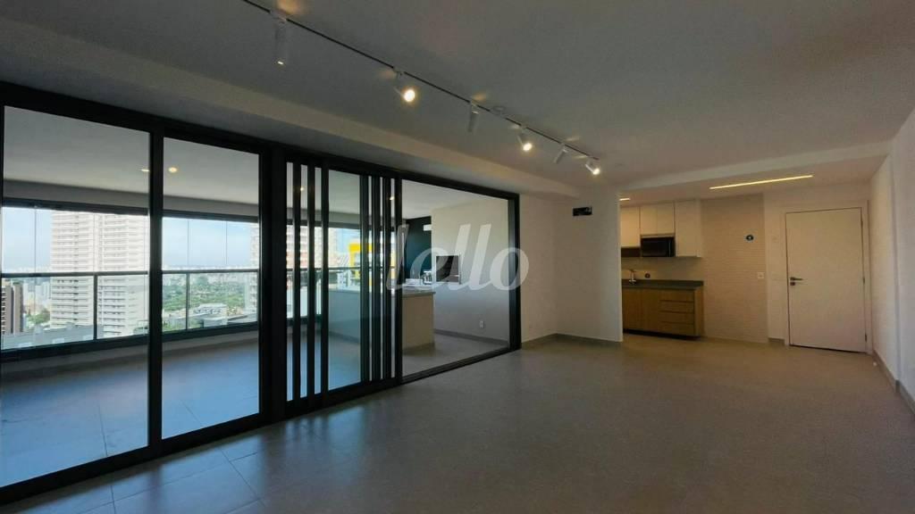 SALA de Apartamento para alugar, Padrão com 110 m², 2 quartos e 2 vagas em Sumarezinho - São Paulo