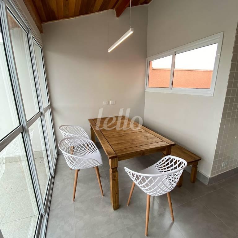 AREA GOURMET de Apartamento à venda, cobertura - Padrão com 100 m², 2 quartos e 1 vaga em Vila Camilópolis - Santo André