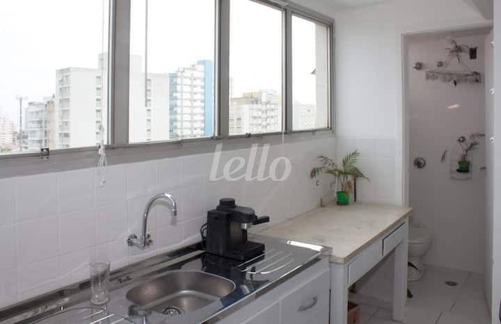 COZINHA de Apartamento à venda, Padrão com 85 m², 2 quartos e 1 vaga em Sumarezinho - São Paulo