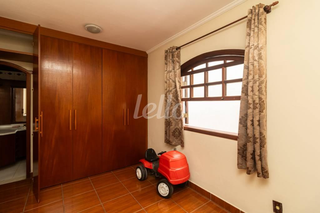 SUITE 2 de Casa à venda, sobrado com 500 m², 4 quartos e 5 vagas em Vila Carrão - São Paulo