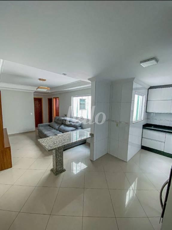 COZINHA AMERICANA de Apartamento à venda, cobertura - Padrão com 112 m², 2 quartos e 1 vaga em Parque Das Nações - Santo André