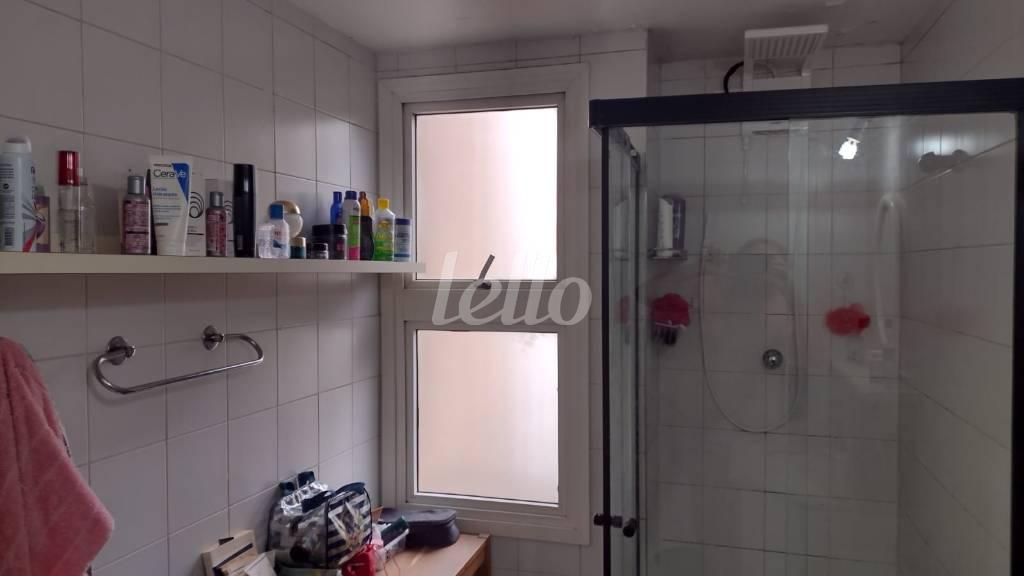 BANHEIRO (4) de Apartamento à venda, Padrão com 60 m², 2 quartos e 1 vaga em Vila Uberabinha - São Paulo