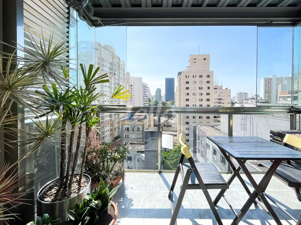 VARANDA de Apartamento à venda, Padrão com 74 m², 2 quartos e 1 vaga em Bela Vista - São Paulo