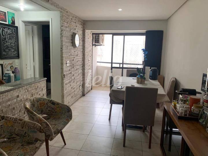 SALA de Apartamento à venda, cobertura - Padrão com 112 m², 2 quartos e 2 vagas em Indianópolis - São Paulo