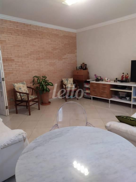 SALA ESTAR de Casa à venda, sobrado com 298 m², 3 quartos e 3 vagas em Vila Irmãos Arnoni - São Paulo
