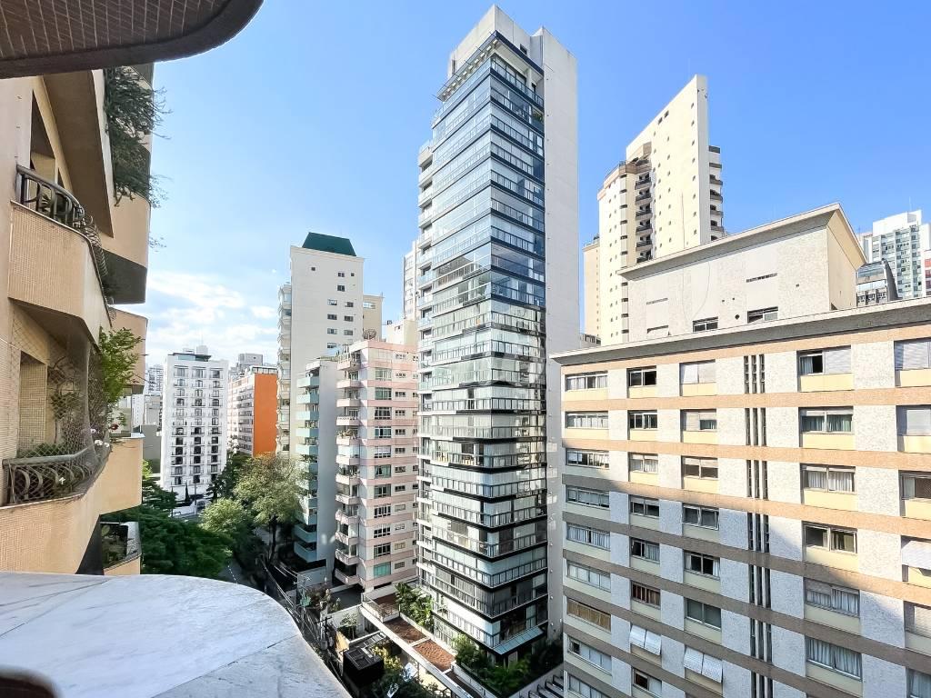 VISTA de Apartamento à venda, Padrão com 292 m², 4 quartos e 3 vagas em Jardim Paulista - São Paulo