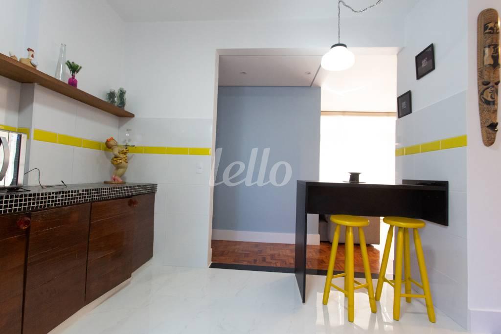 COZINHA de Apartamento à venda, Padrão com 115 m², 2 quartos e 1 vaga em Pinheiros - São Paulo