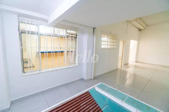 ÁREA DE SERVIÇO de Casa para alugar, sobrado com 180 m², 3 quartos e 3 vagas em Vila da Saúde - São Paulo