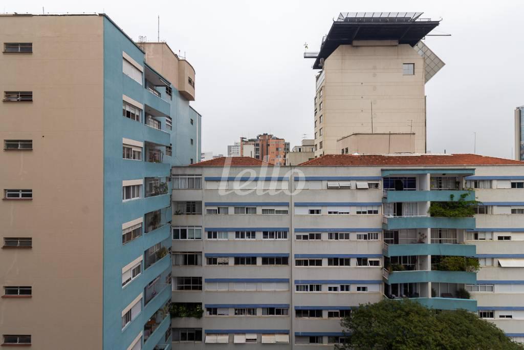 VISTA de Apartamento para alugar, Padrão com 130 m², 3 quartos e 1 vaga em Cerqueira César - São Paulo
