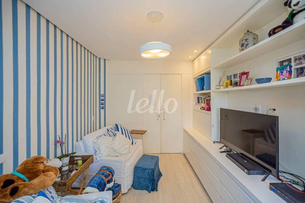 SALA DE TV de Apartamento para alugar, Padrão com 200 m², 3 quartos e 5 vagas em Indianópolis - São Paulo