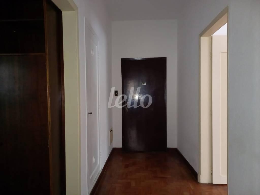 HALL DE ENTRADA de Apartamento à venda, Padrão com 132 m², 2 quartos e 1 vaga em Santa Cecília - São Paulo