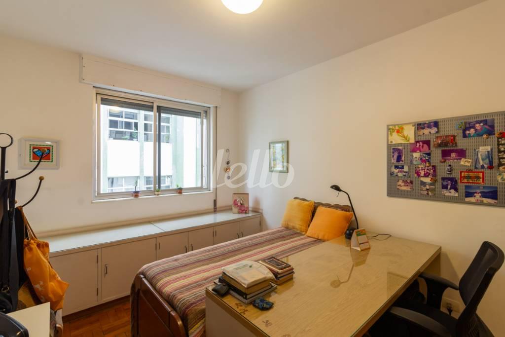 DORMITÓRIO 2 de Apartamento para alugar, Padrão com 210 m², 3 quartos e 2 vagas em Itaim Bibi - São Paulo