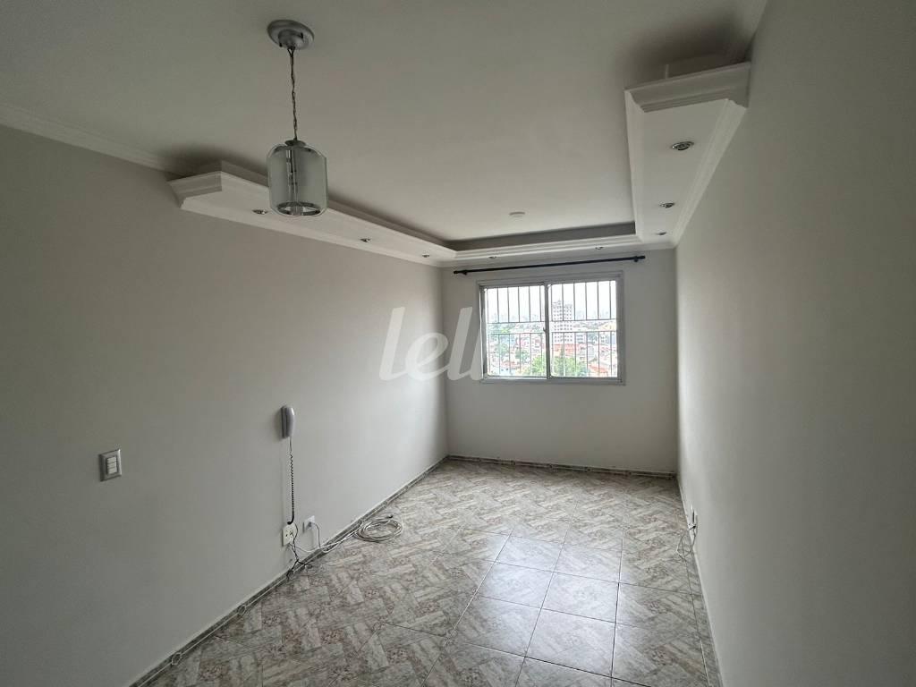 SALA de Apartamento à venda, Padrão com 51 m², 2 quartos e 1 vaga em Vila Bartira - Santo André