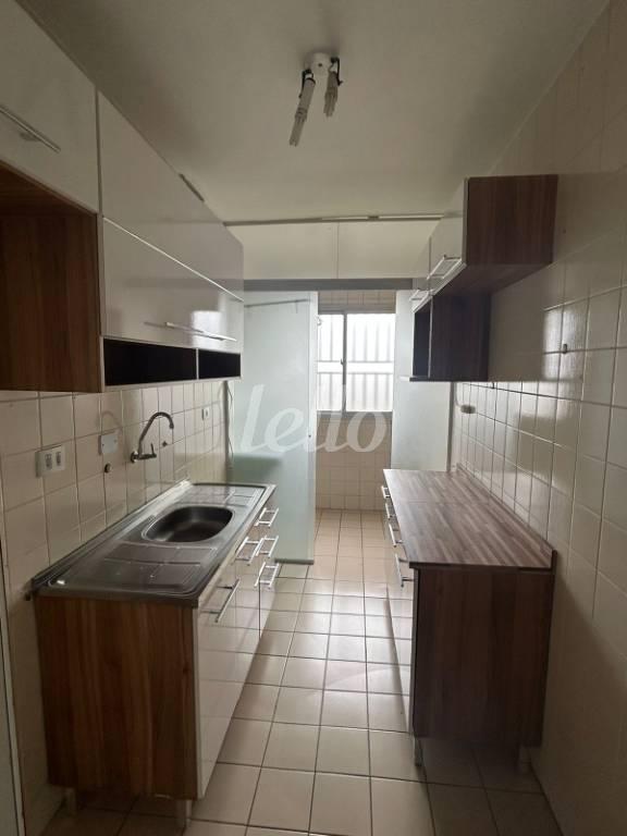 COZINHA de Apartamento à venda, Padrão com 51 m², 2 quartos e 1 vaga em Vila Bartira - Santo André