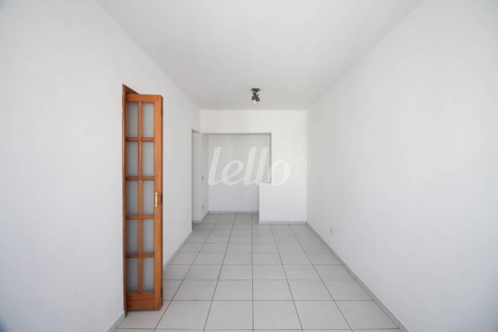 SALA de Apartamento à venda, Padrão com 69 m², 3 quartos e 1 vaga em Vila Clementino - São Paulo