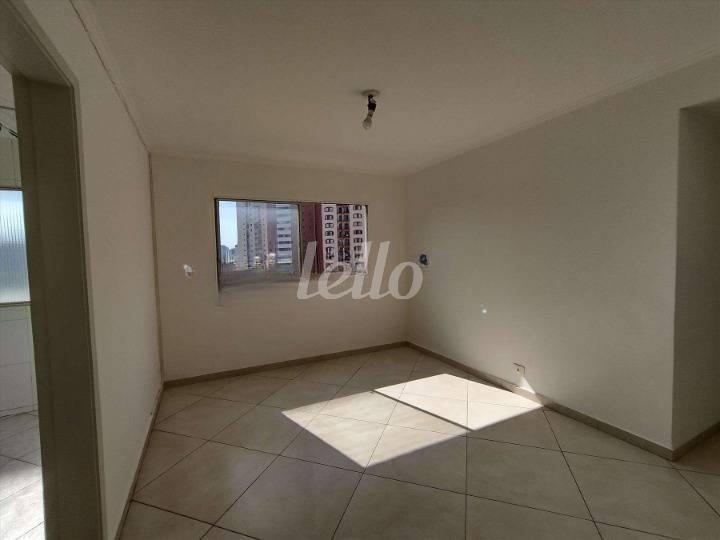 SALA de Apartamento à venda, Padrão com 50 m², 1 quarto e 1 vaga em Aclimação - São Paulo
