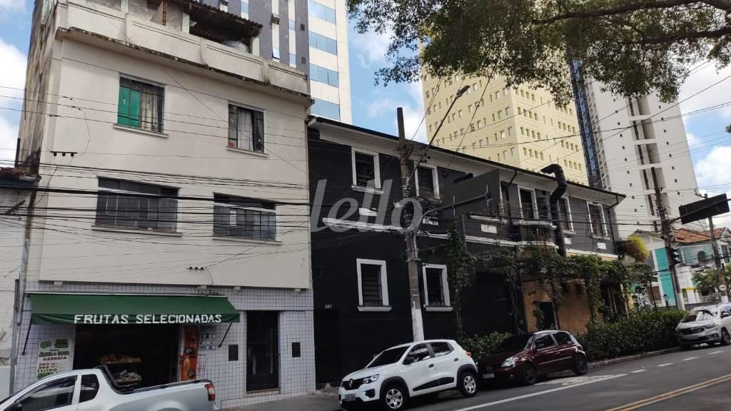 FACHADA de Salão à venda, Padrão com 300 m², e em Santana - São Paulo