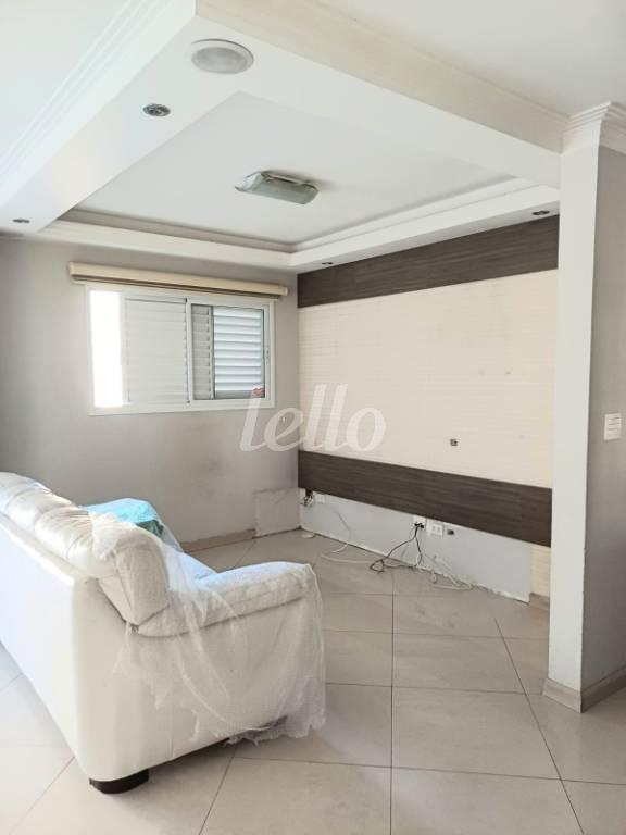 SALA de Apartamento para alugar, Padrão com 87 m², 2 quartos e 2 vagas em Vila Gumercindo - São Paulo