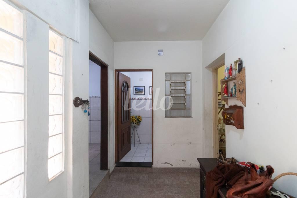 HALL 1 de Casa à venda, sobrado com 242 m², 3 quartos e 3 vagas em Mooca - São Paulo