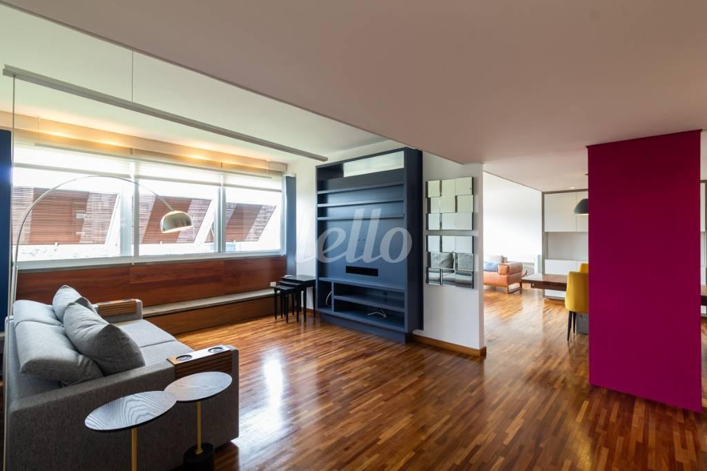 SUITE 1 de Apartamento à venda, Padrão com 135 m², 2 quartos e 1 vaga em Jardim Paulista - São Paulo