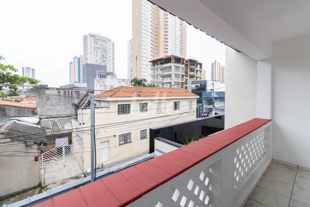 09 VARANDA de Casa à venda, sobrado com 200 m², 3 quartos e 2 vagas em Vila Gomes Cardim - São Paulo