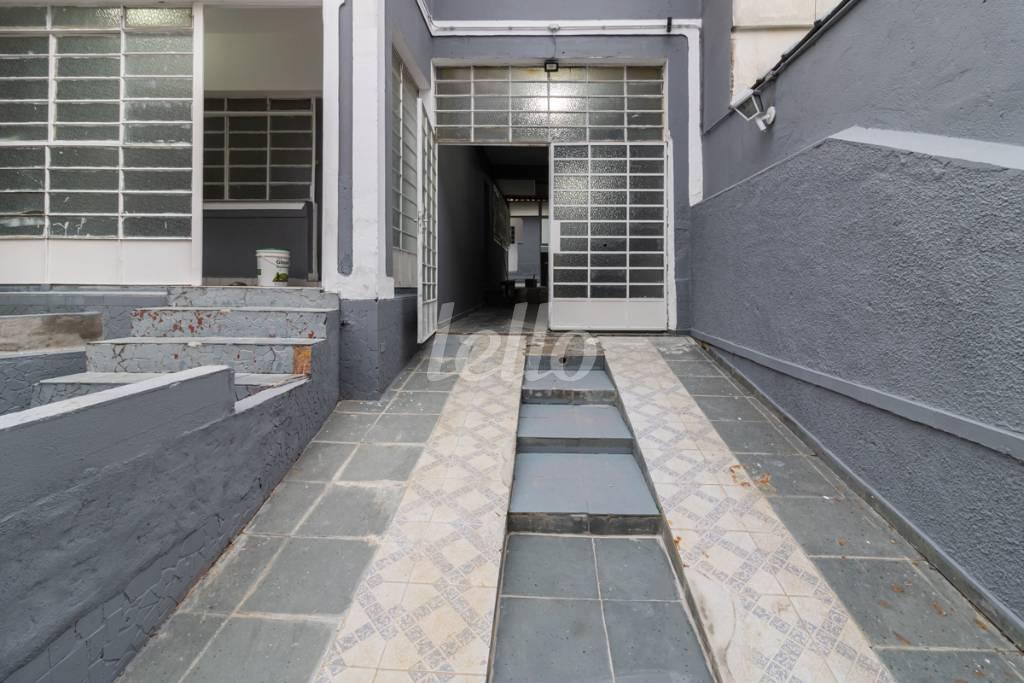 33 ENTRADA de Casa à venda, sobrado com 200 m², 3 quartos e 2 vagas em Vila Gomes Cardim - São Paulo