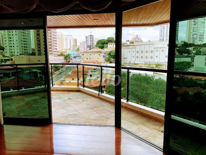 SACADA de Apartamento à venda, Padrão com 217 m², 4 quartos e 3 vagas em Santana - São Paulo