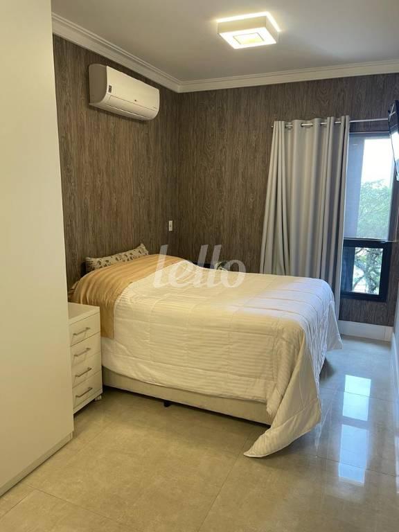 SUÍTE de Apartamento à venda, Padrão com 75 m², 2 quartos e 2 vagas em Vila Ipojuca - São Paulo