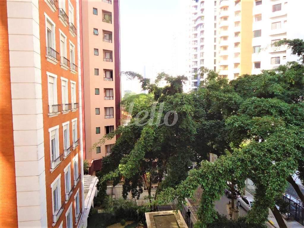 VISTA SALA de Apartamento à venda, Padrão com 138 m², 4 quartos e 2 vagas em Brooklin Paulista - São Paulo