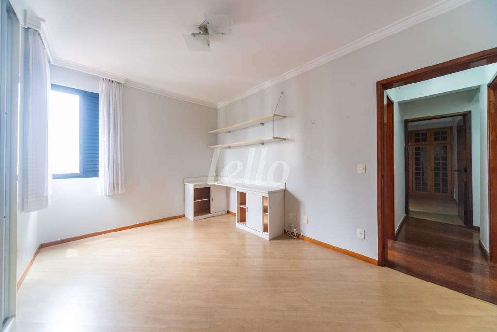 QUARTO 2 de Apartamento à venda, Padrão com 128 m², 3 quartos e 2 vagas em Vila Bastos - Santo André