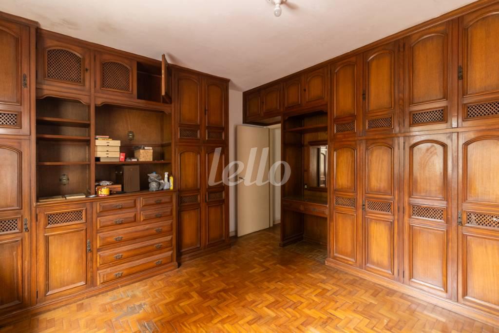 07 QUARTO 1 de Casa para alugar, sobrado com 166 m², 3 quartos e 2 vagas em Jardim Anália Franco - São Paulo