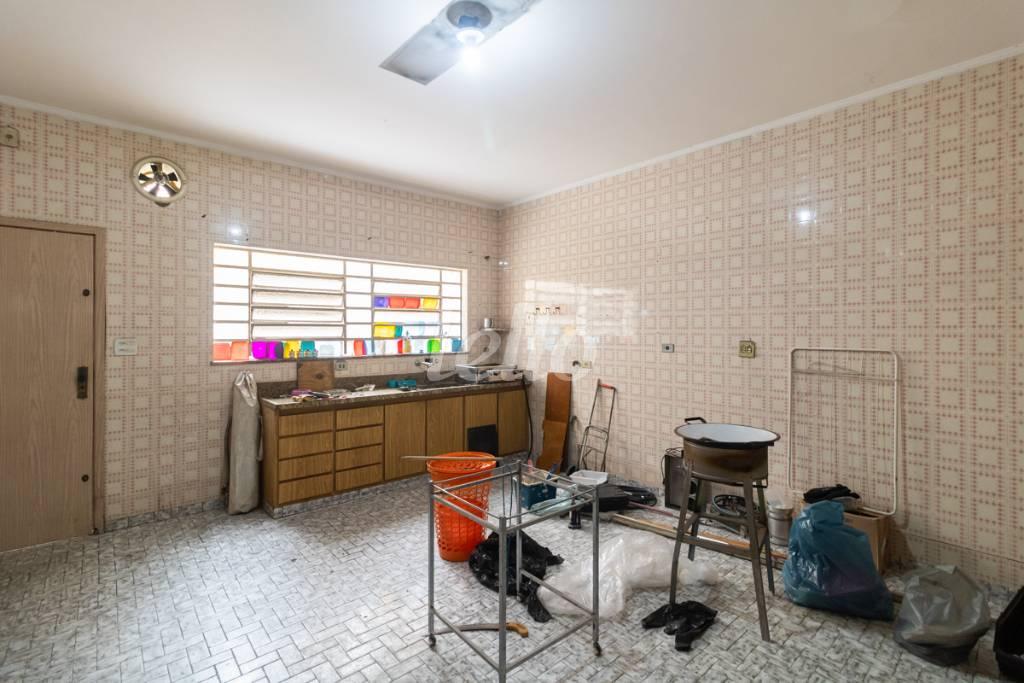 20 COZINHA de Casa para alugar, sobrado com 166 m², 3 quartos e 2 vagas em Jardim Anália Franco - São Paulo