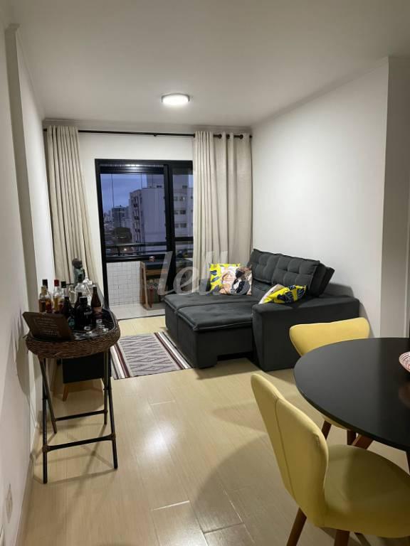 SALA de Apartamento à venda, Padrão com 61 m², 2 quartos e 1 vaga em Ipiranga - São Paulo