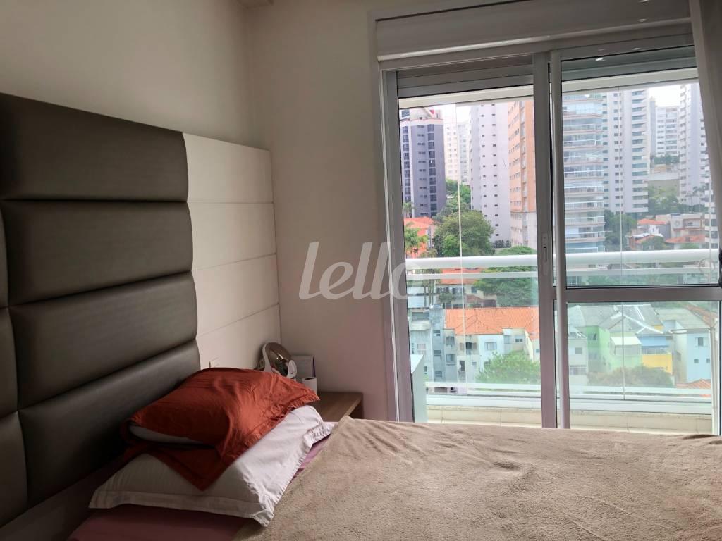 DORMITÓRIO de Apartamento à venda, Padrão com 213 m², 3 quartos e 3 vagas em Paraíso - São Paulo