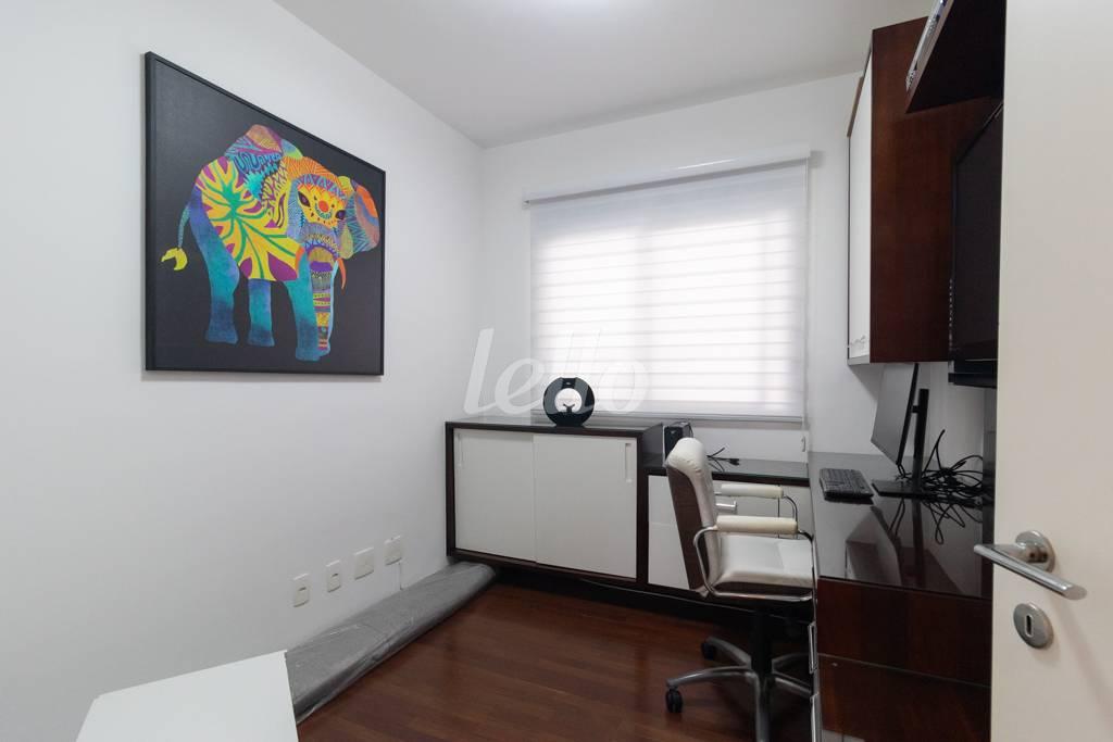 ESCRITÓRIO de Apartamento à venda, Padrão com 186 m², 4 quartos e 3 vagas em Parque da Mooca - São Paulo