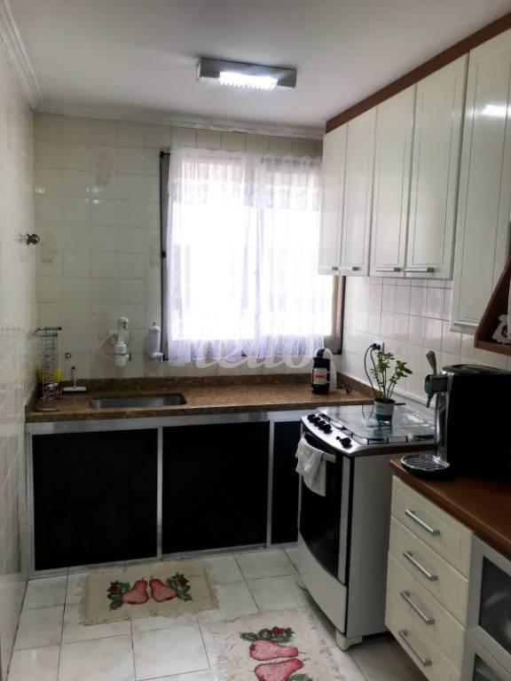 COZINHA de Apartamento à venda, Padrão com 60 m², 2 quartos e 1 vaga em Vila Carrão - São Paulo