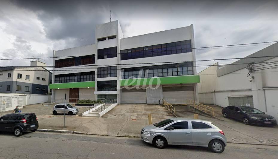 FACHADA de Prédio Comercial para alugar, Monousuário com 6365 m², e 55 vagas em Lapa - São Paulo