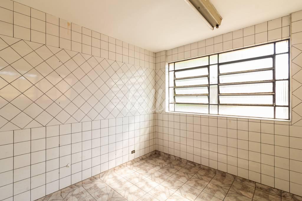 COZINHA 2 de Casa para alugar, sobrado com 250 m², 3 quartos e 2 vagas em Vila Pompeia - São Paulo