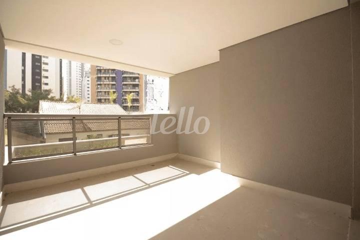 VARANDA de Apartamento à venda, Padrão com 165 m², 4 quartos e 2 vagas em Jardim Vila Mariana - São Paulo