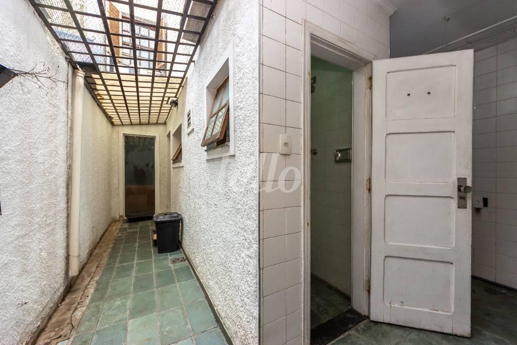 QUINTAL de Casa à venda, sobrado com 116 m², 3 quartos e 1 vaga em Mirandopolis - São Paulo