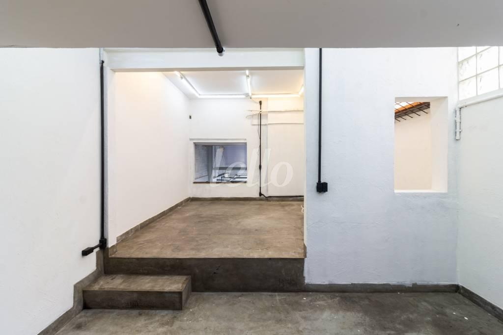SALA 5 de Casa para alugar, sobrado com 177 m², e 1 vaga em Pinheiros - São Paulo