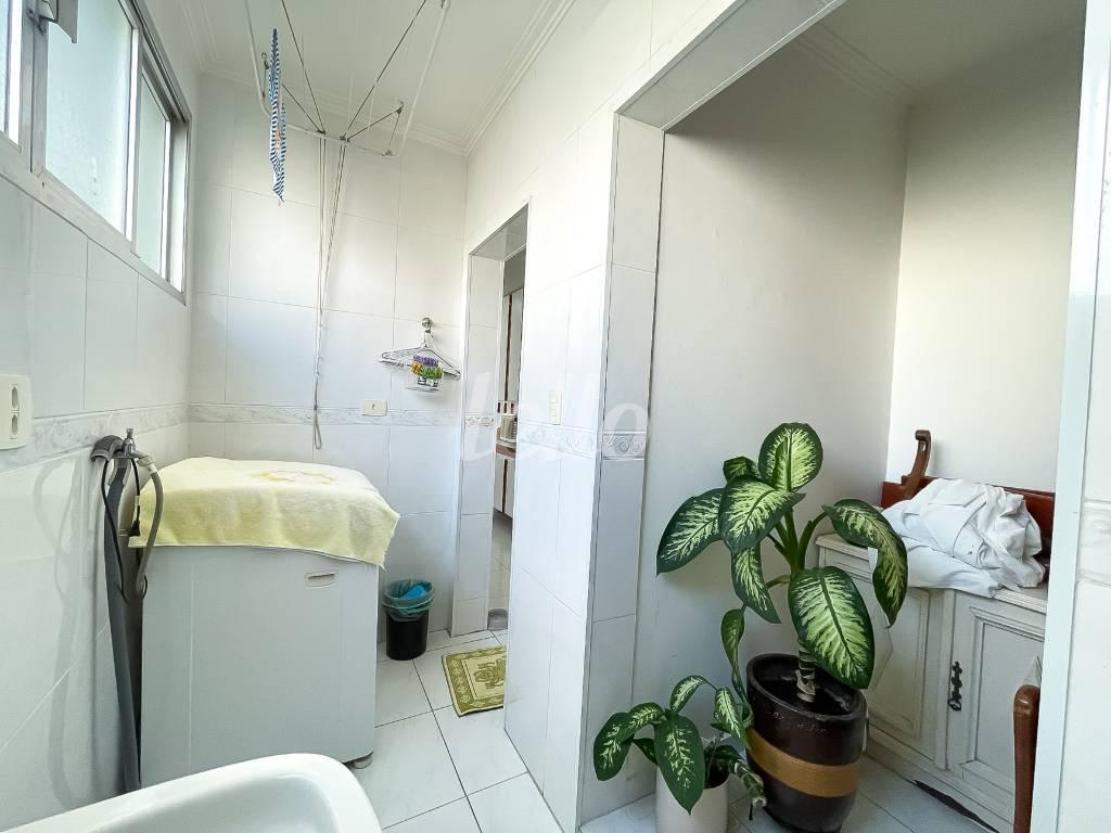 LAVANDERIA de Apartamento à venda, Padrão com 78 m², 2 quartos e 1 vaga em Indianópolis - São Paulo
