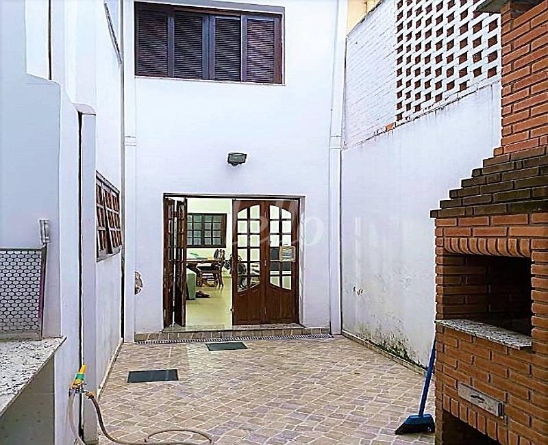 QUINTAL de Casa à venda, sobrado com 140 m², 3 quartos e 2 vagas em Vila Mariana - São Paulo