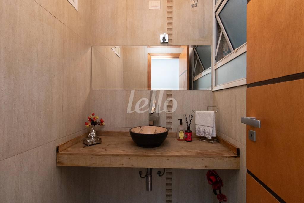 LAVABO de Apartamento à venda, Padrão com 135 m², 3 quartos e 1 vaga em Santana - São Paulo