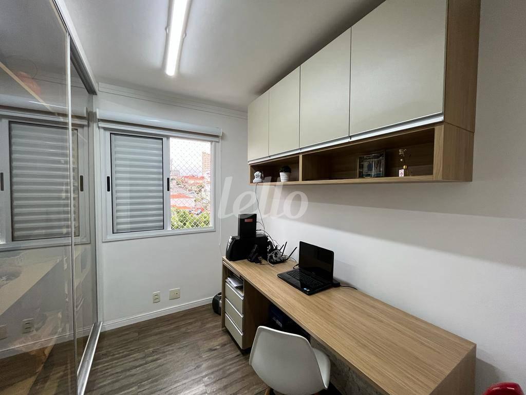 DORMITÓRIO de Apartamento à venda, Padrão com 64 m², 2 quartos e 1 vaga em Vila Fernandes - São Paulo