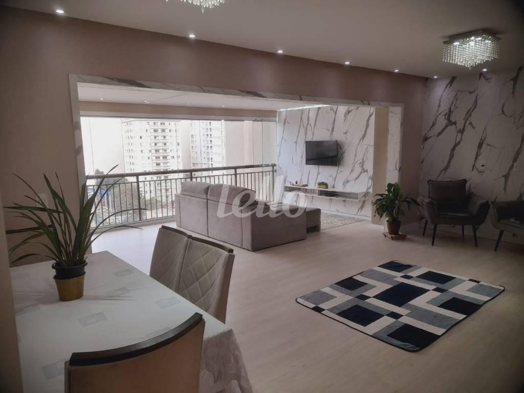 SALA de Apartamento à venda, Padrão com 135 m², 3 quartos e 2 vagas em Parque São Jorge - São Paulo