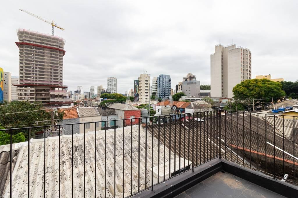 VARANDA de Casa para alugar, sobrado com 177 m², e 1 vaga em Pinheiros - São Paulo