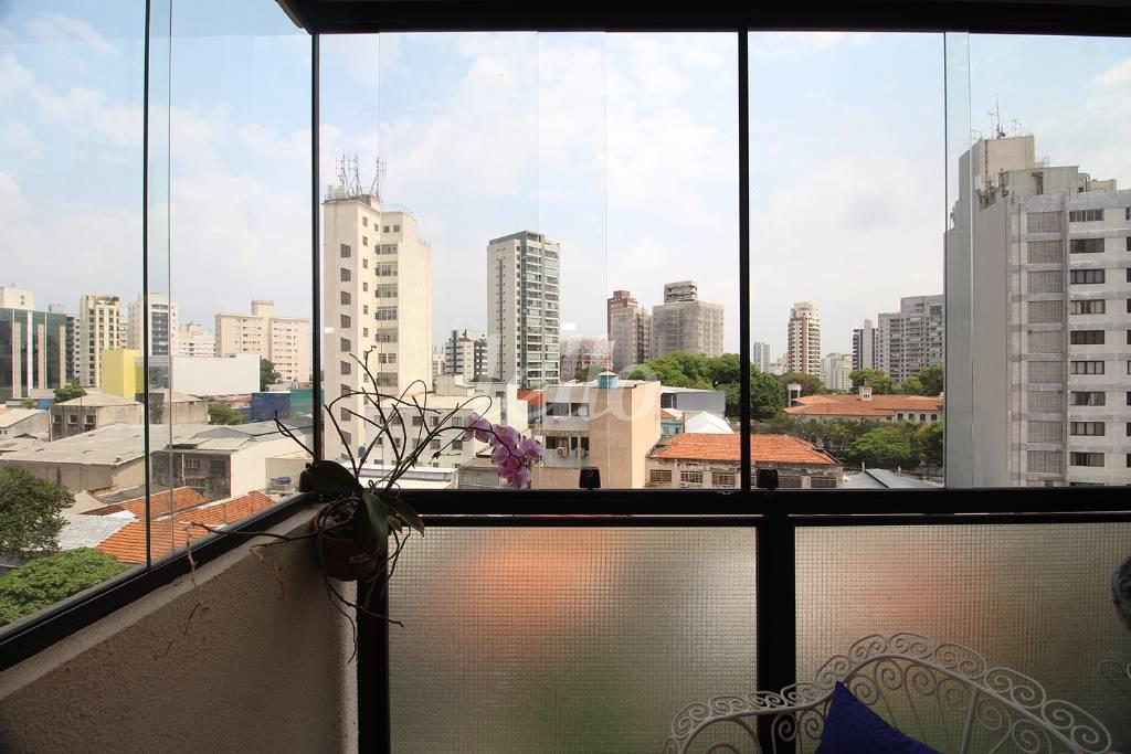 SACADA de Apartamento à venda, Padrão com 64 m², 2 quartos e 1 vaga em Saúde - São Paulo