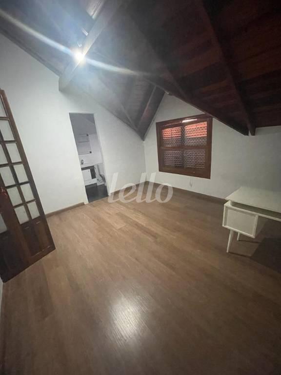 QUARTO SÓTAO de Casa à venda, sobrado com 156 m², 5 quartos e 1 vaga em Vila Granada - São Paulo
